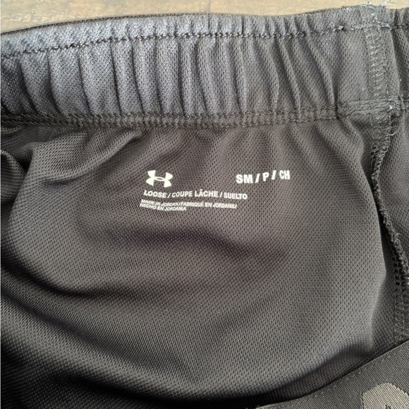 Under Armour Woman's UA Play Up Shorts Size Small Athletic Black Running Shorts - Picture 8 of 10
